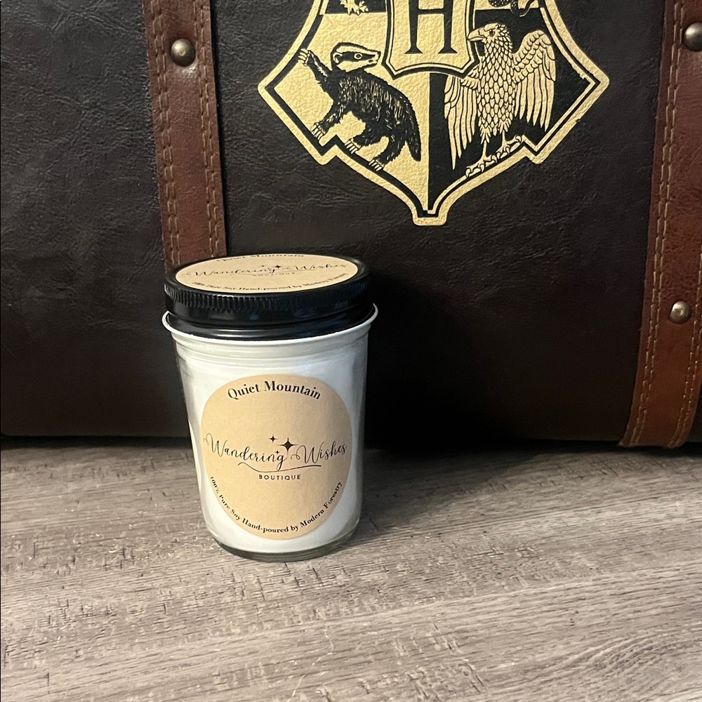 Quite Mountain Scented 100% Soy Candle